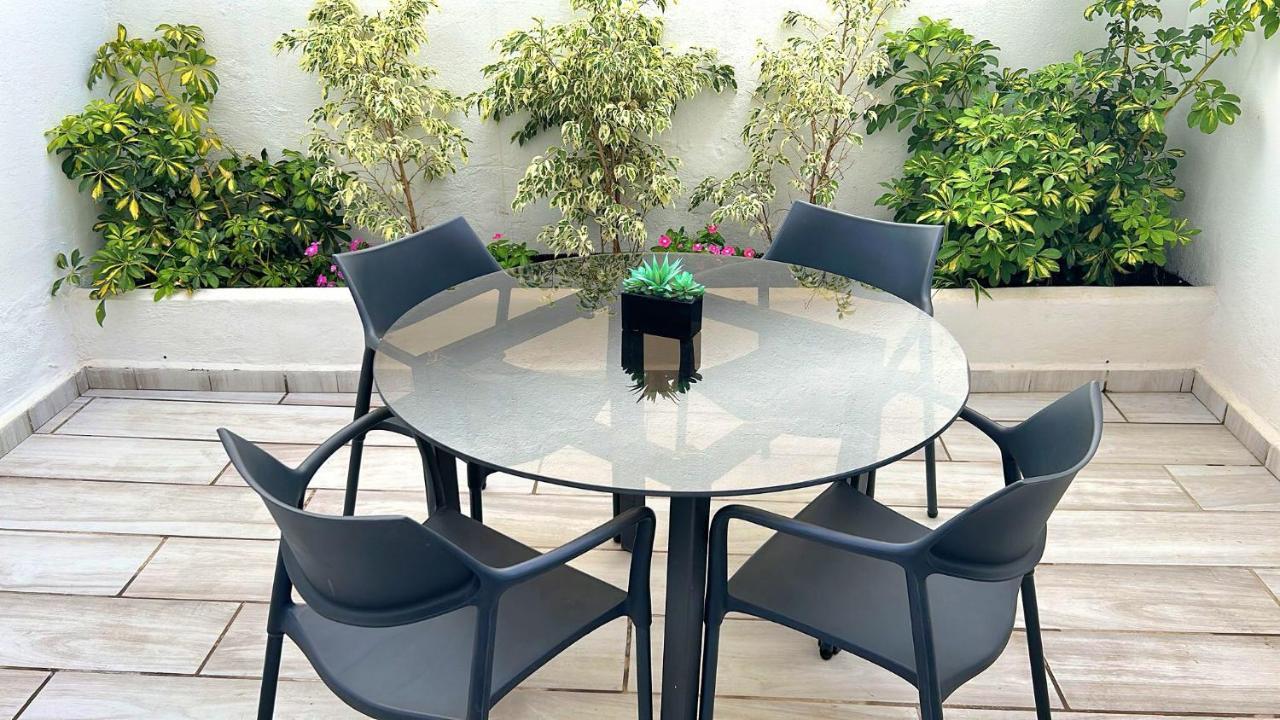 New! Renovated, Centrally Located, Private Entrance, Terrace Apartment Valencia Ngoại thất bức ảnh